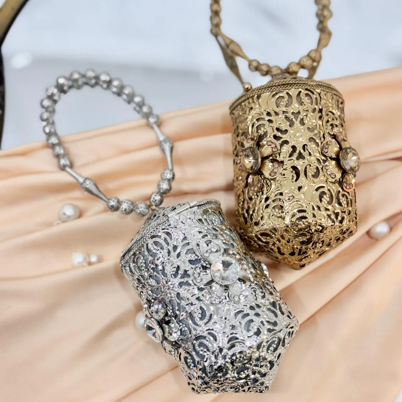 Elegant Ladies Hand Purse